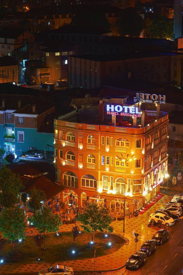 The Red Bricks Hotel Шкодер Екстер'єр фото